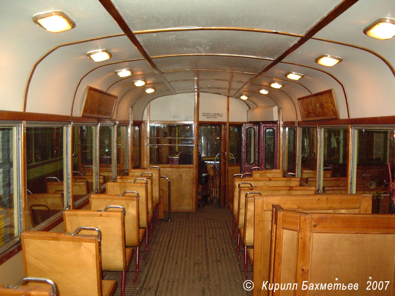 Салон трамвайного вагона ЛМ-47 № 3521