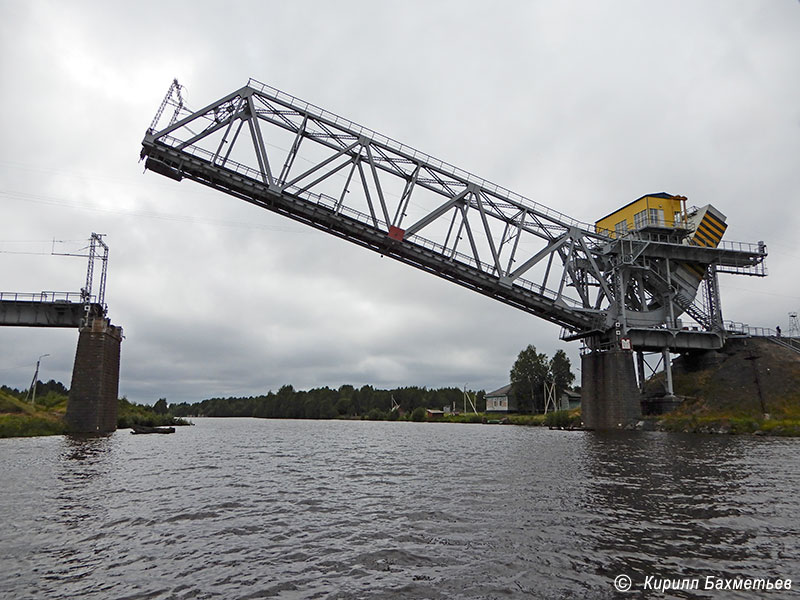 Шижненский мост через реку Шижню и Беломорско-Балтийский канал
