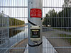 Кнопка аварийной остановки нижних ворот шлюза на Неркоонскм канале