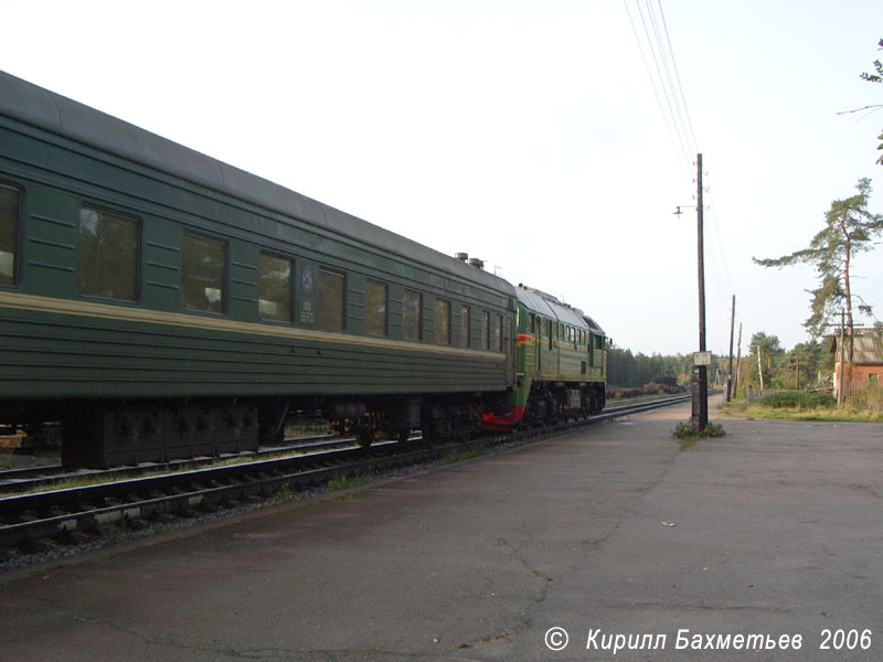 Тепловоз М62-1563 с пригородным поездом Зеленогорск - Приморск - Выборг