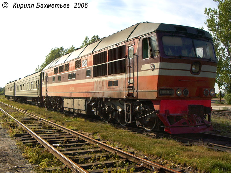 Тепловоз ТЭП70-0373 с поездом Выборг – Приморск – Зеленогорск