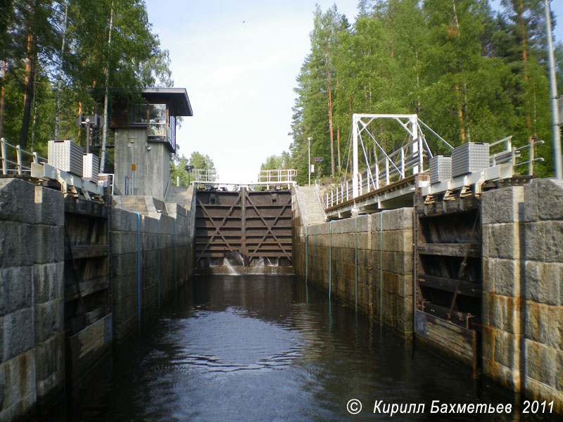 Нижняя камера шлюза на Тайваллахтинском канале