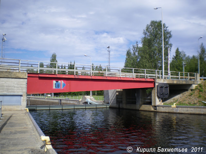 Разводной мост на Куурнаском шлюзе