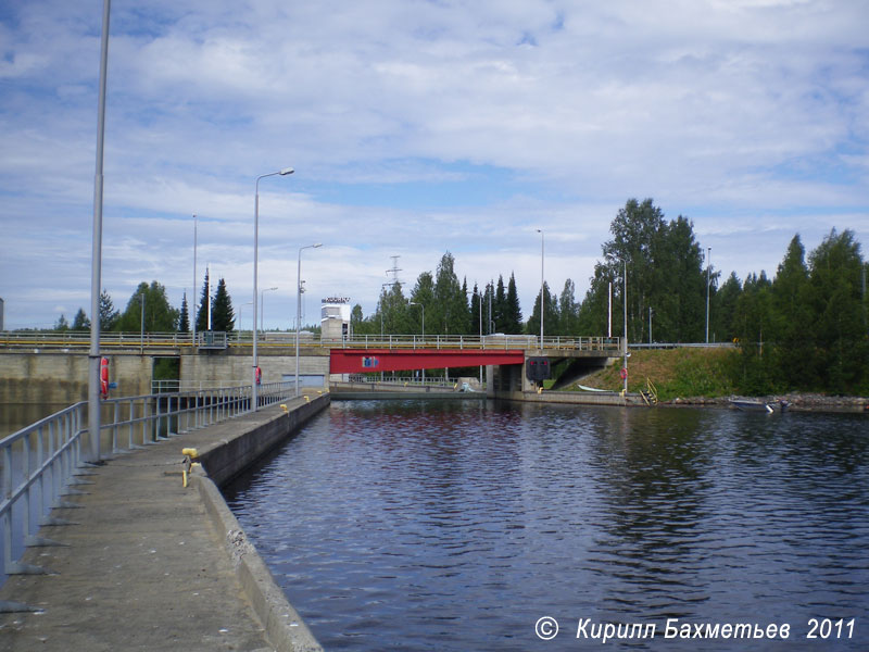 Разводной мост на Куурнаском шлюзе