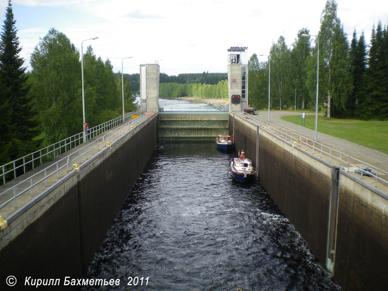 Катера в Куурнаском шлюзе