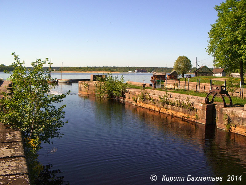 Шлюзы на Петровском устье Староладожского канала