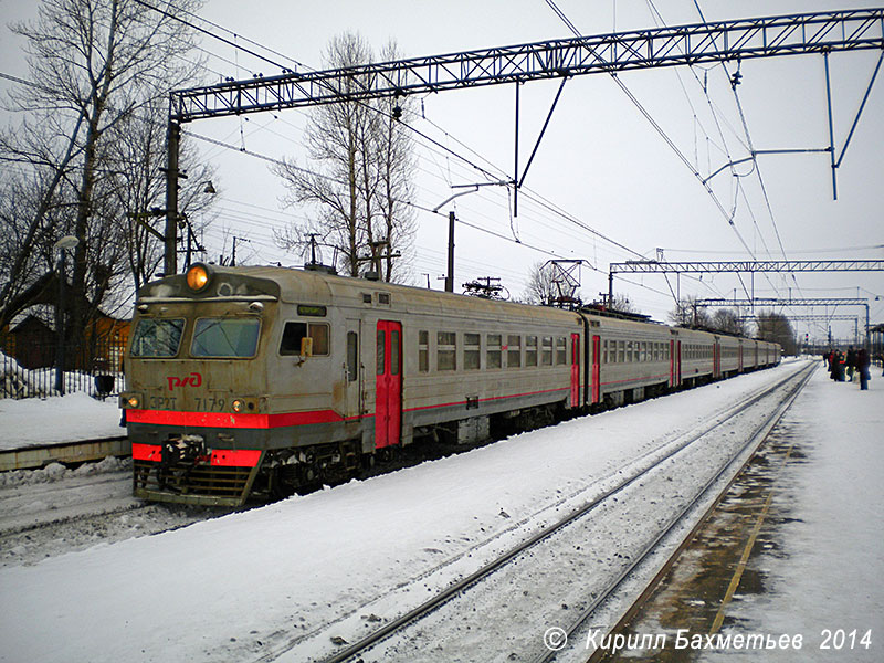 Электропоезд ЭР2Т-7179