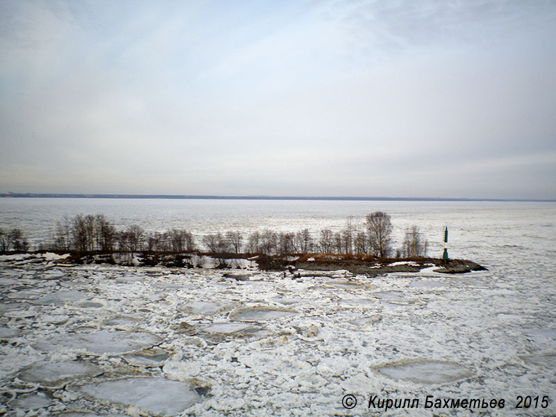 Оконечность южной дамбы, ограждающей Морской канал