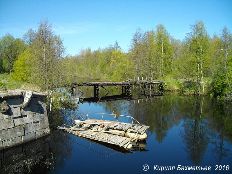 Мост через Староладожский канал у Черниговского водоспуска