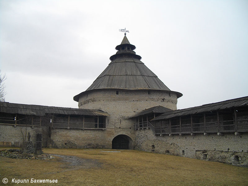 Покровская башня