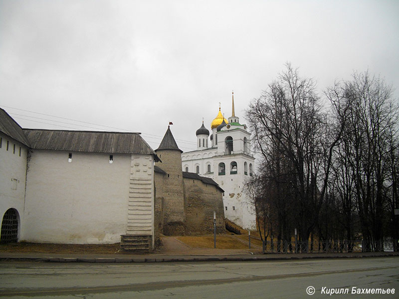 Псковский Кром и Свято-Троицкий собор