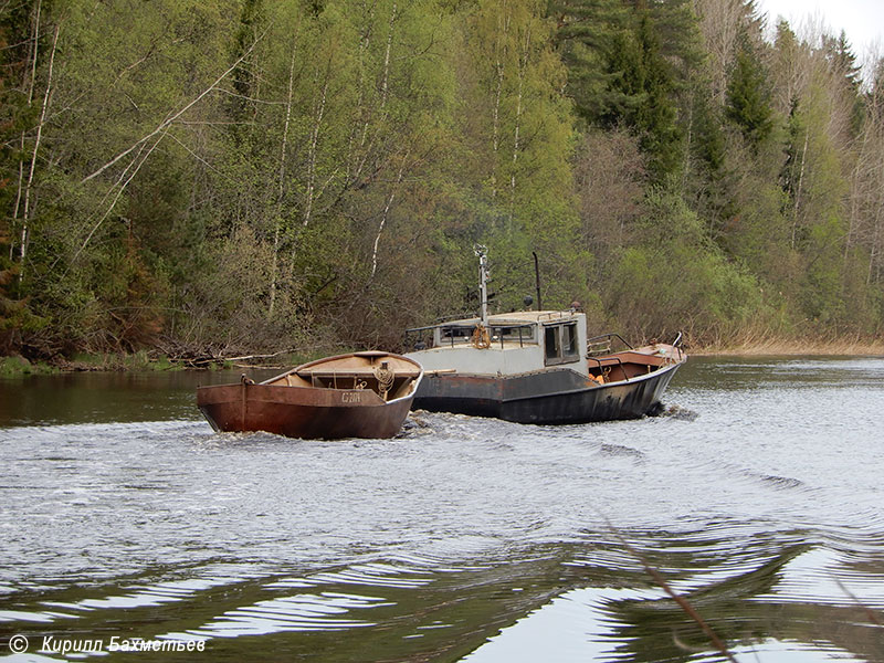 Моторная лодка