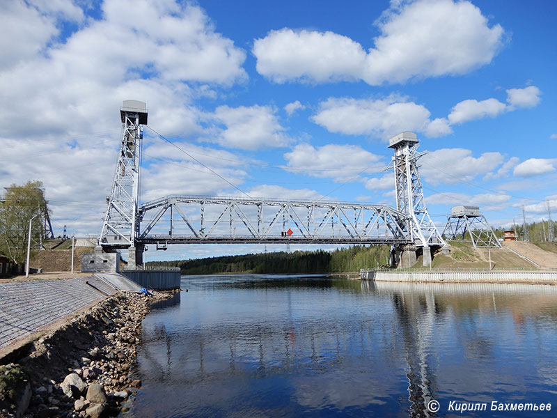 Подпорожский мост через реку Свирь