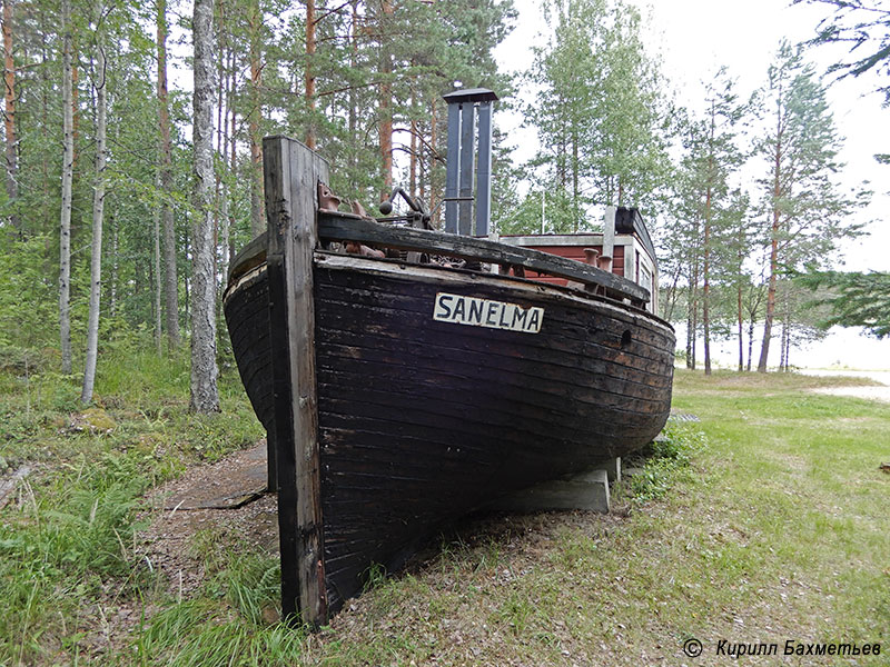 Баржа "Санелма"