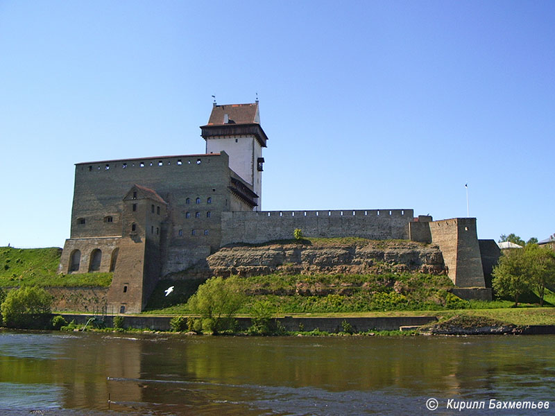 Нарвский замок