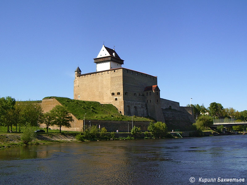 Нарвский замок