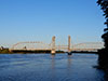 Кузьминский мост через Неву во время разводки